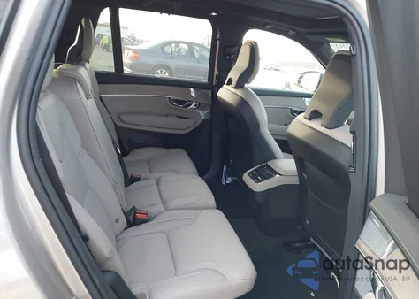 2026 Volvo Xc90 Ultra Dark Theme, B6 Awd Gas (Mild Hybrid), Gasoline, 7 Seats z USA, uszkodzony, nr VIN YV4062PM8T1478682